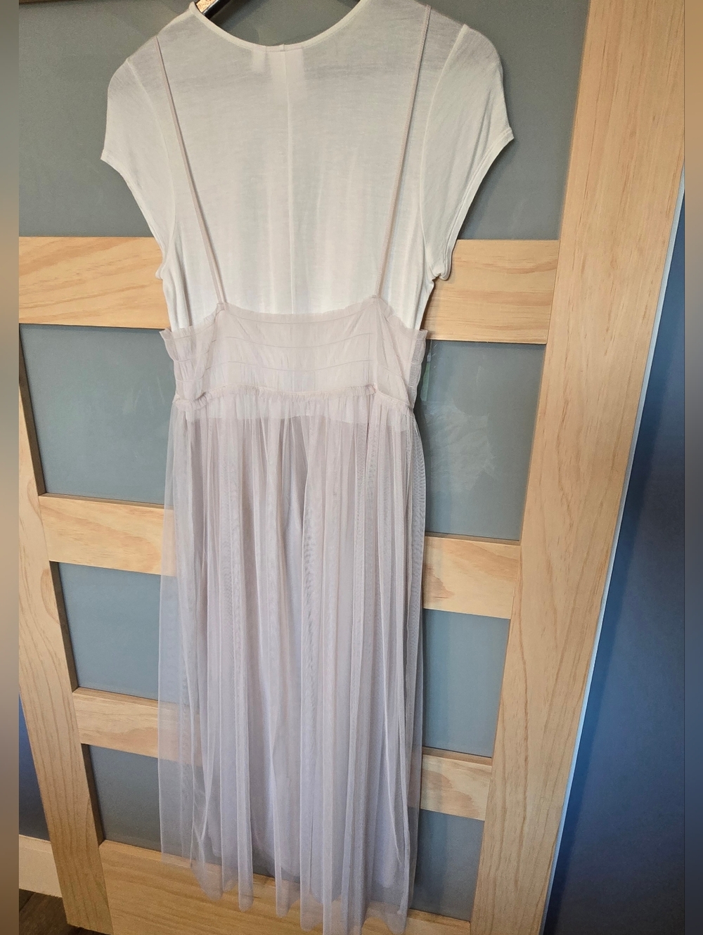 LC Lauren Conrad Pale Dress - Picture 5 of 8